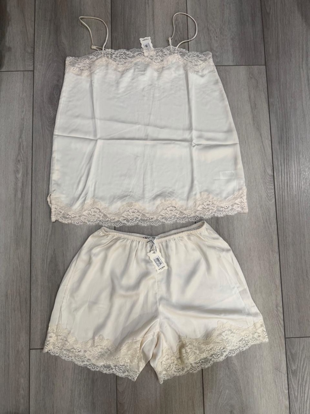 Aerie Ivory Satin Lace-Trim Cami & Short Sleep Set. Size: Cami - S; Short - XS